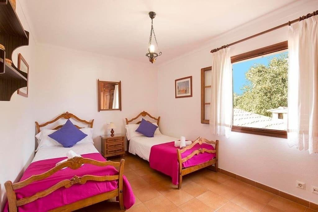Villa Near By Renthousing